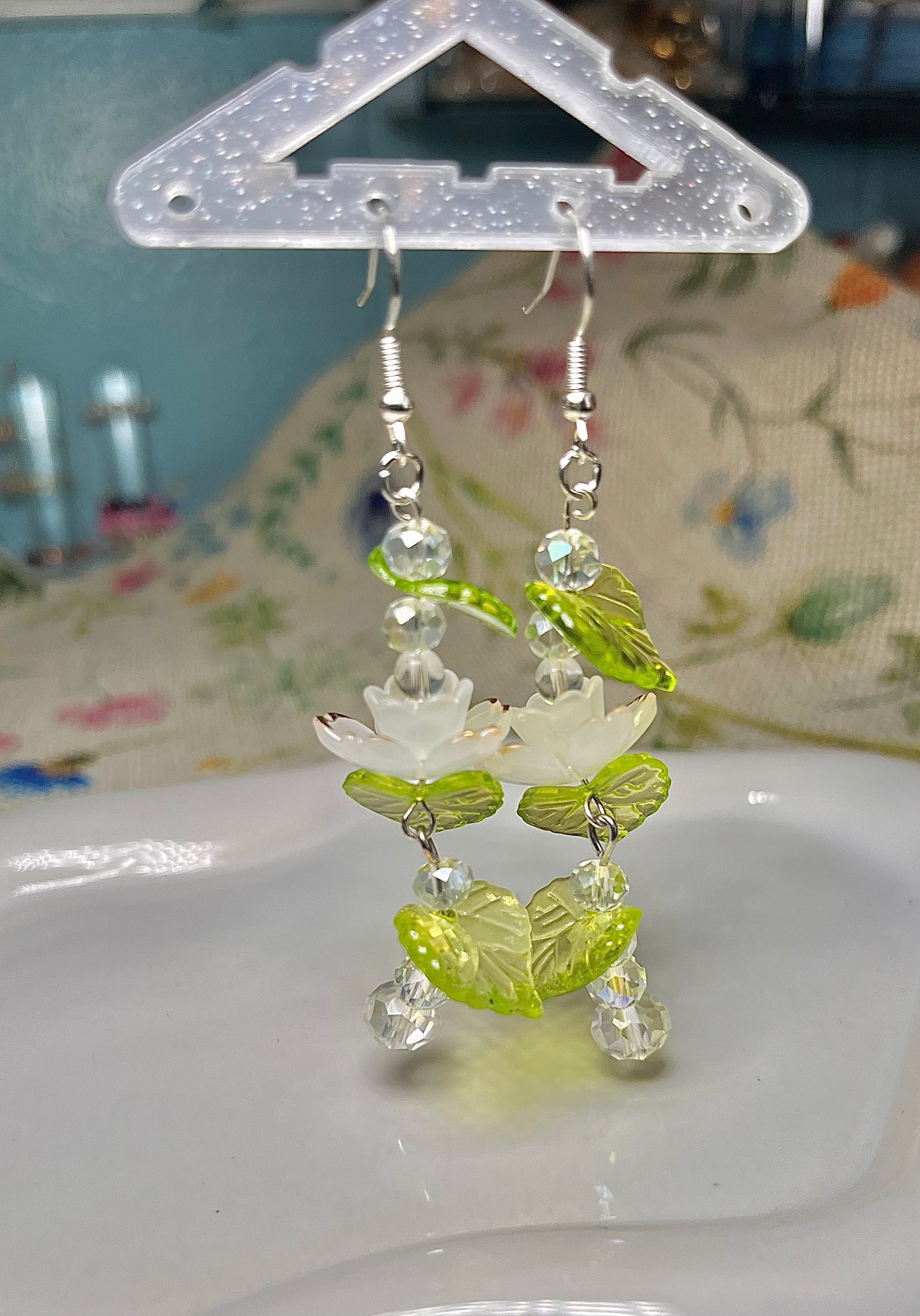 Water lily dangle Earrings